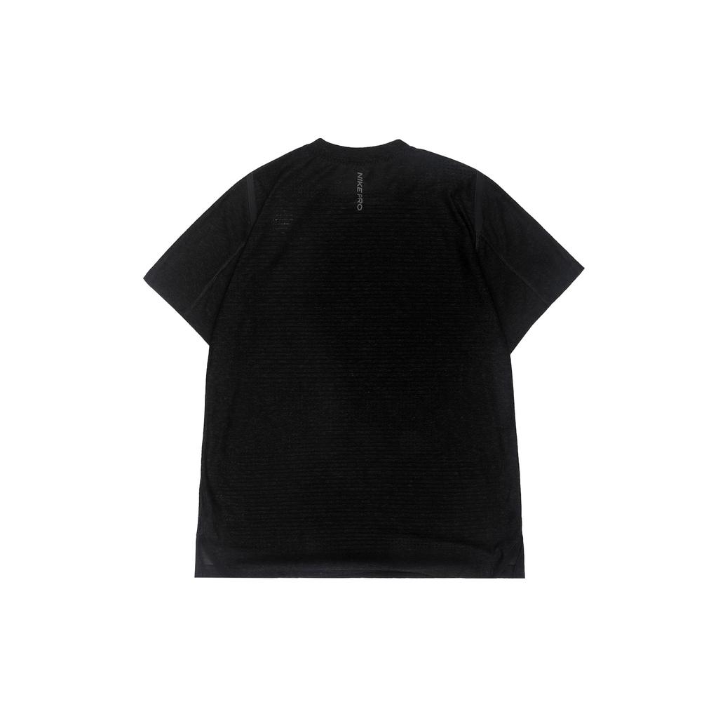Nike T Shirts Men's Black Crew Neck Moderate Straight Fit (Unisex) T-Shirts CU4990 010
