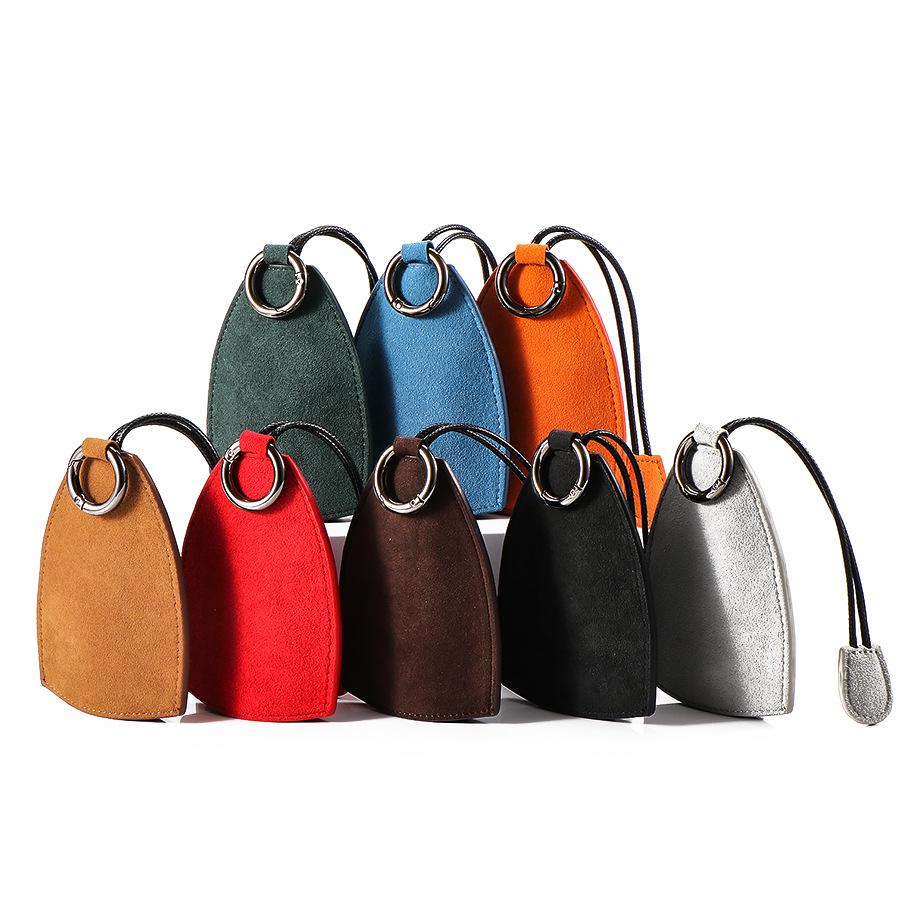 Universal Alcantara Car Key Bag for Men & Women, Compatible with Bentley, Hongqi, Lincoln – Fashionable Pull-Out Keychain.