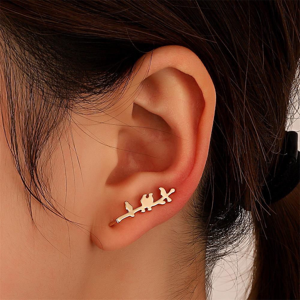 Zircon Leaf Ear Clip Set: Stylish Ear Cuff for a Unique Look (No Piercing Needed)