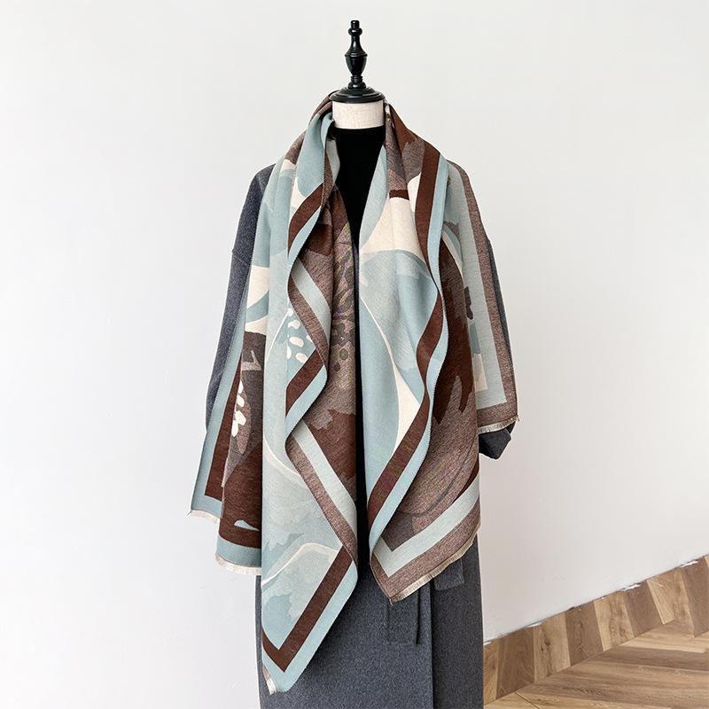 Niche Simple Style Warm Thickened Scarf Women'S Winter Advanced Sense Large Shawl Student Scarf Women