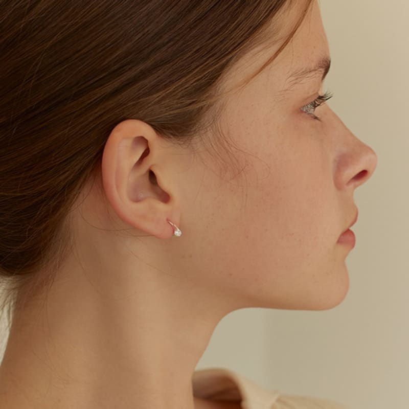 Lewe Clear Point Hoop Earring