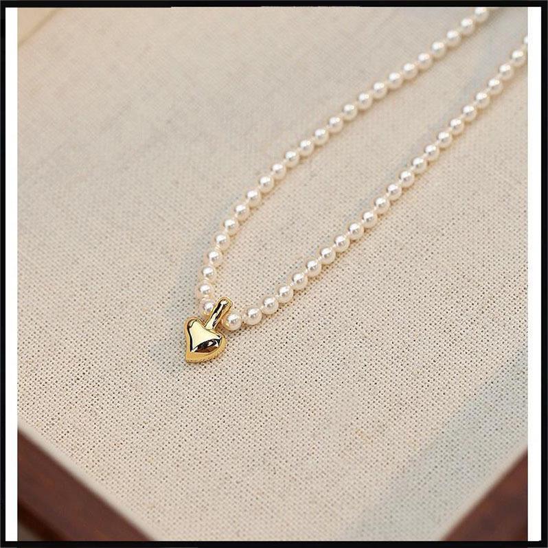 Elegante Gänseblümchen-Perlen-Choker-Halskette: High-End, Ultra-Feines, Leichter Luxus Design für Damen
