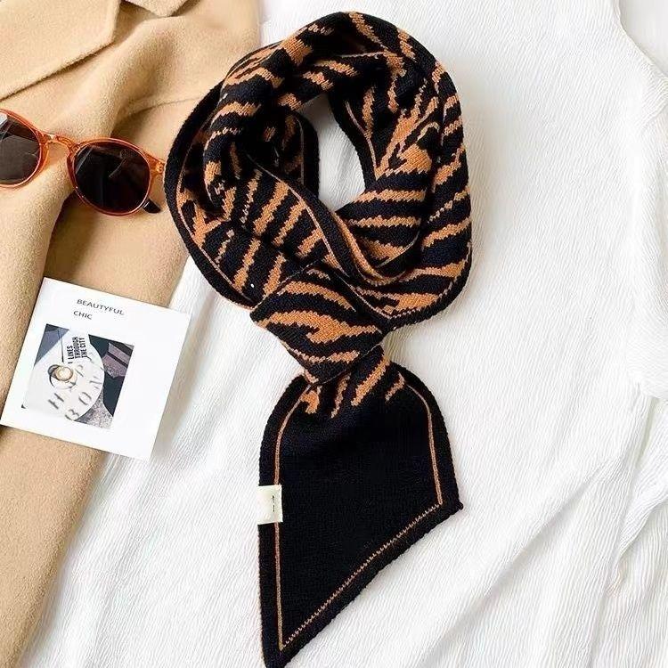 Winter Scarf for Women, Thick Warm Shawl with  Versatile Korean Style
