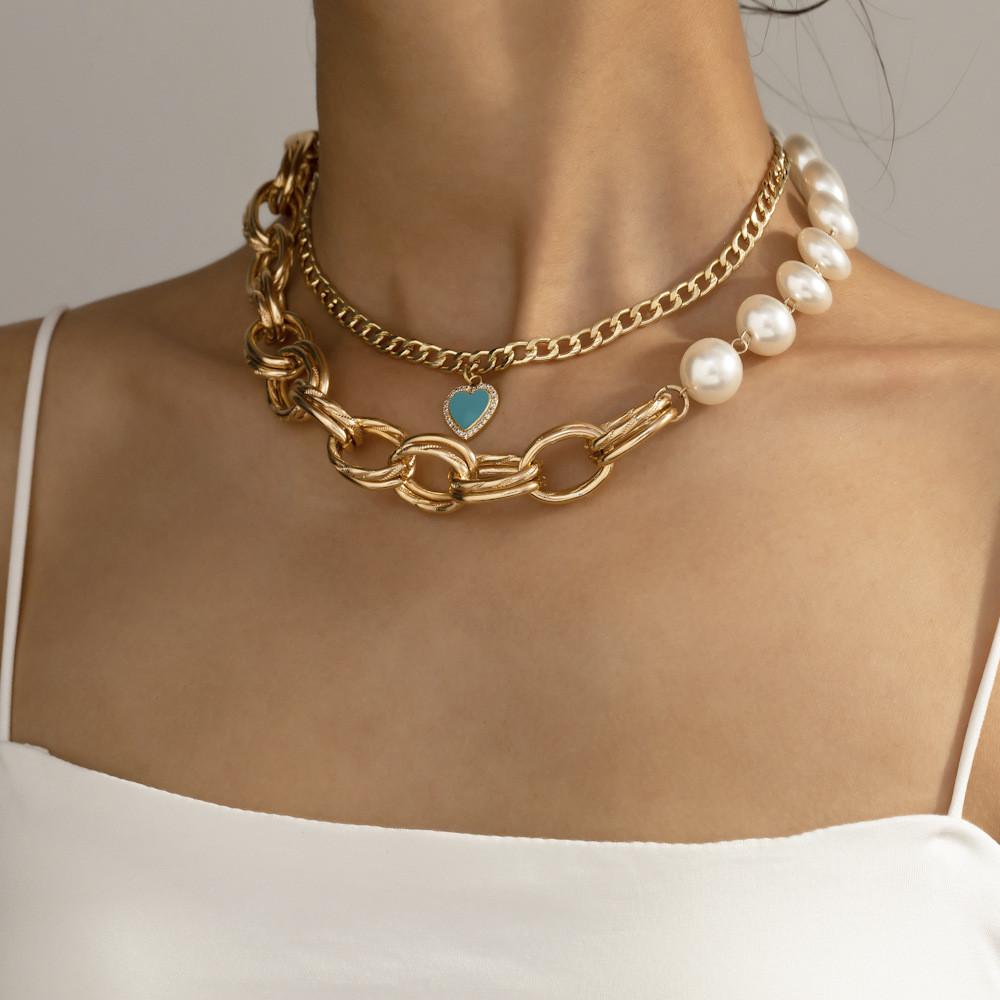 Fashionable Heart Shaped Pearl Necklace For Women Unique Alluring Design Ideal For Special Occasions