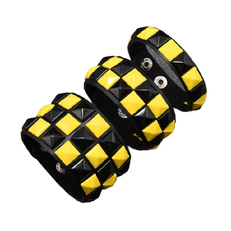 

Pack of 3pcs Comfortable Adjustable Bracelets Punk Gothic Square Studs Hand Chain Jewelry for Daily Wear Night Event