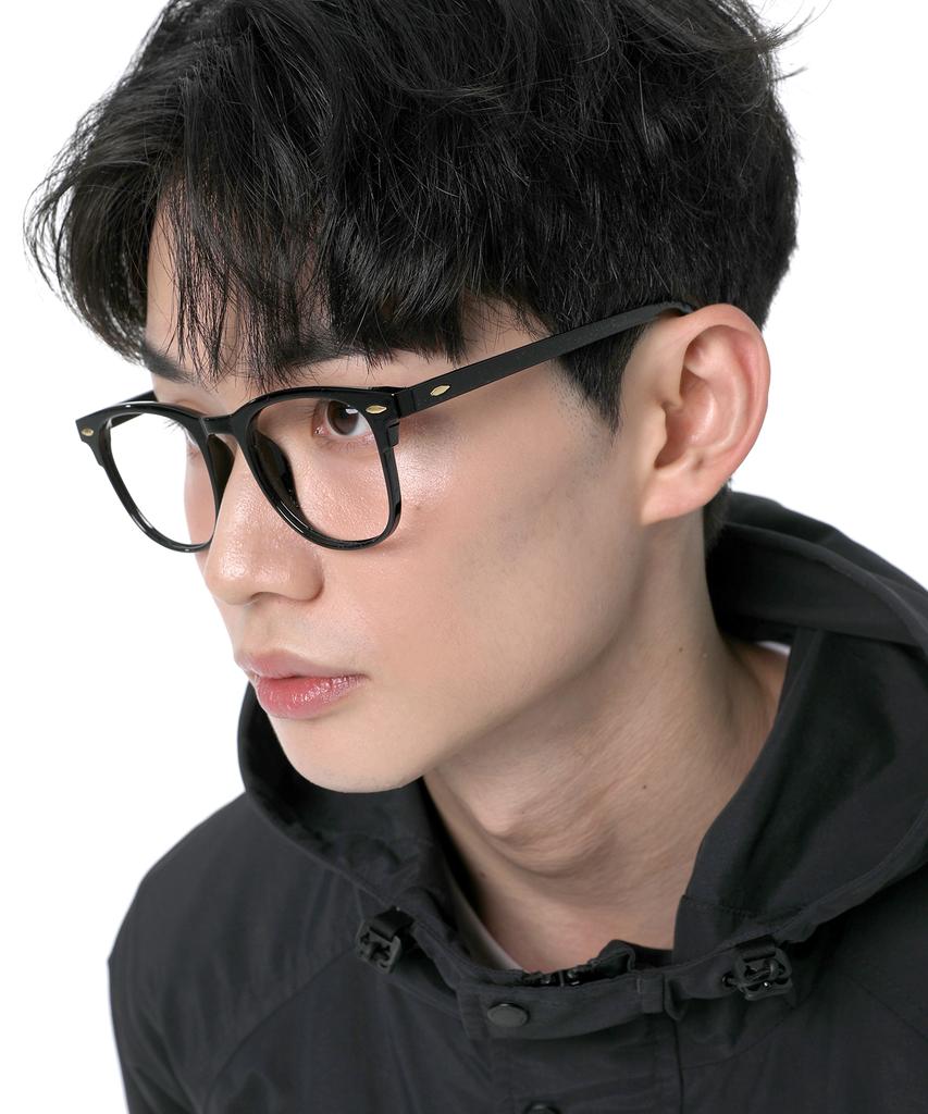 Eseubika Sbka Thur-C01 Blue Light Horn-Rimmed Glasses