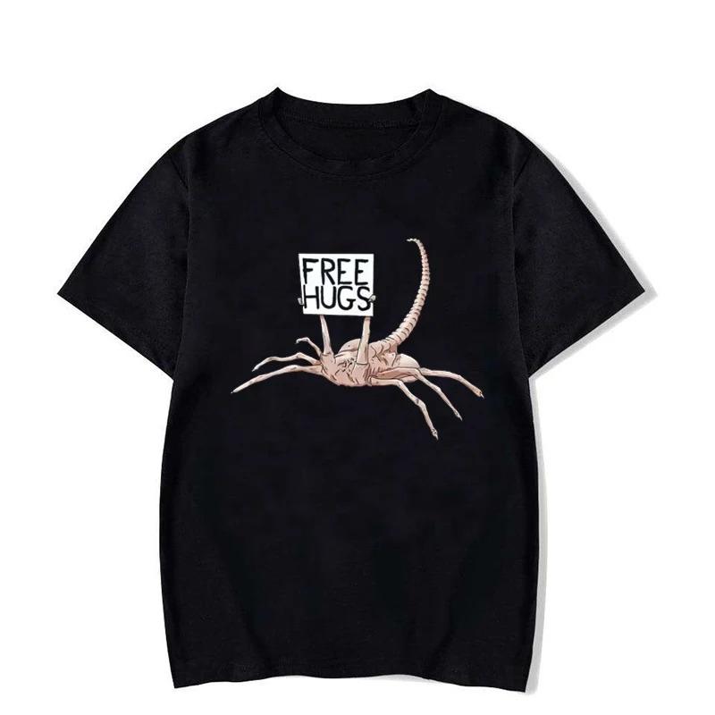 

Free Hugs Funny Facehugger Aliens TShirt Harajuku T Shirt Comfortable Hip Hop Design Top TShirts Graphic Summer Streetwear Y2K S