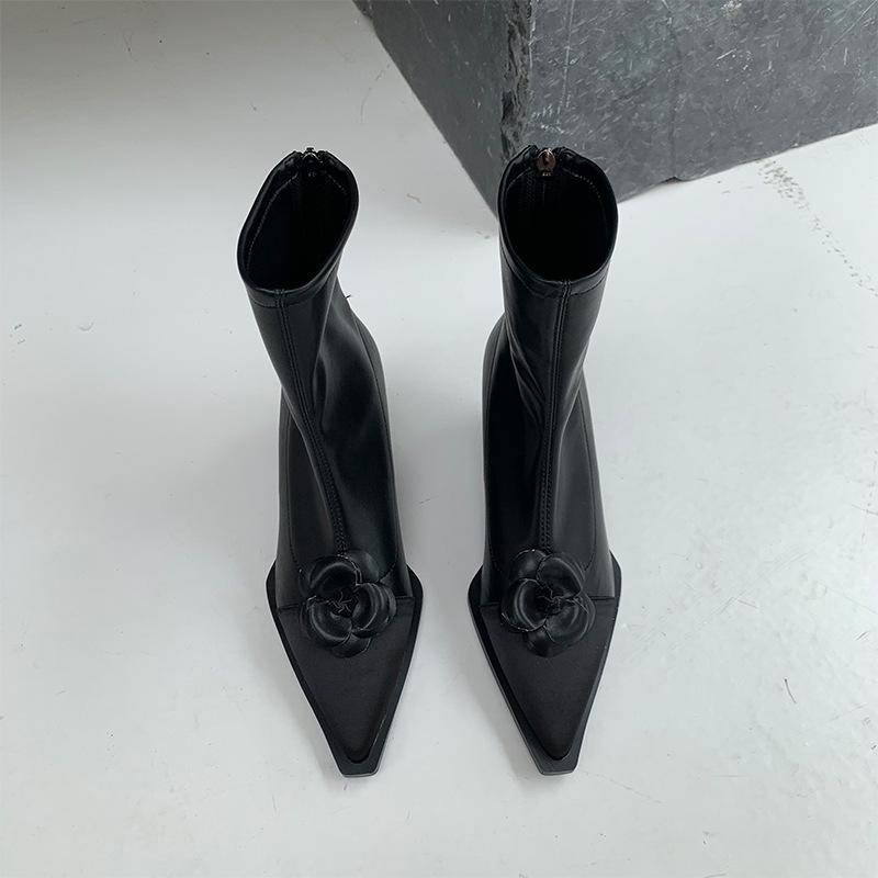 2025 autumn and winter new European station French small flower high-heeled short boots women's pointed thin heel elastic thin boots