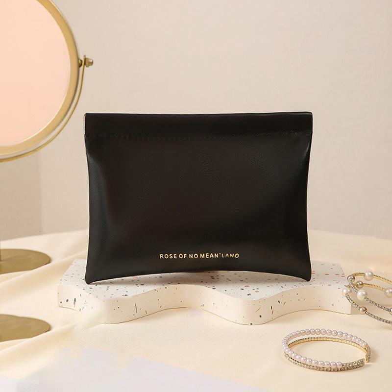 Large Lipstick Data Line Bluetooth Headset Storage Bag Makeup Bag Charger Key Self-Closing Shrapnel Bag Portable Cosmetic Case