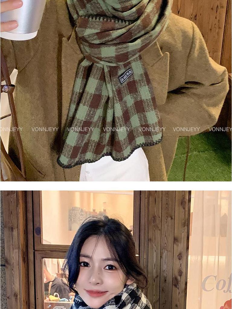 Women's Green Plaid Scarf: Trendy, Versatile, and Warm for 2024 Autumn/Winter