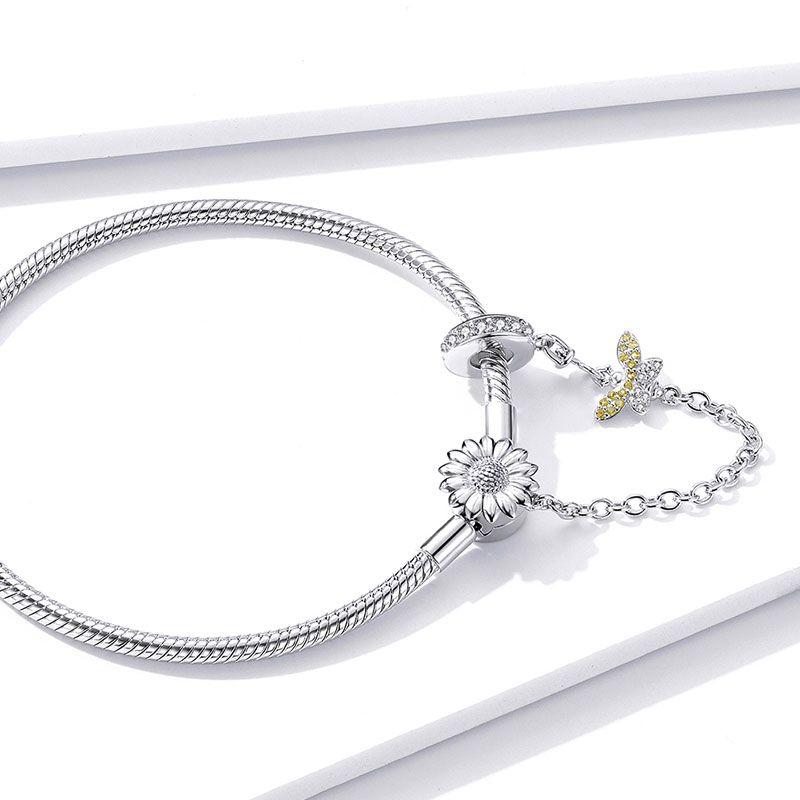 Bee Clover Dog Paw Snake Chain Bracelet Round Clasp Femme Bracelet Decoration Bangle Trinkets For Women Jewelry Gift
