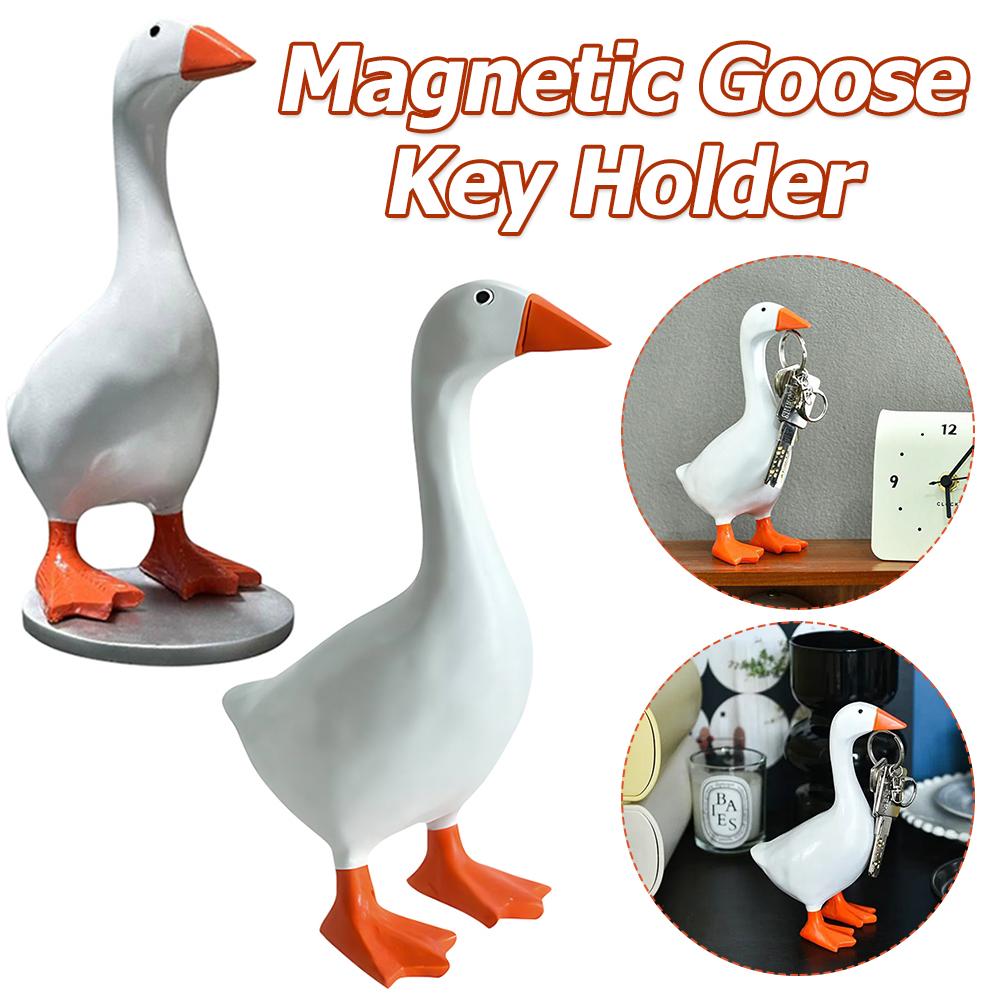 Cute Duck Statue Key Hanger Cute Goose Resin Statue Resin Goose Duck Statue Sculpture Housewarming Gifts for Women Men