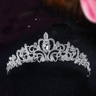 Atmosphärische Brautkrone Exquisite Strasssteine Luxuriöses Diadem Stirnband Hochzeitskleid Accessoires Braut Hochzeit Kopfschmuck