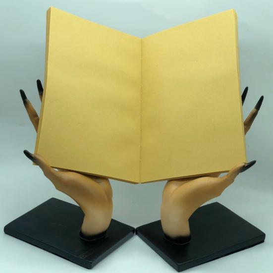 

Подставки для книг на Хэллоуин, ведьма, рука, подставка для книг, готический декор для дома, полки, настольные страшные руки ведьмы, держащие подставку для книг, декор для комнаты на Хэллоуин