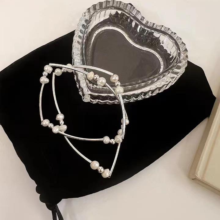Luxurious Double Layer Pearl Necklace Bracelet For Women With Design Geometric