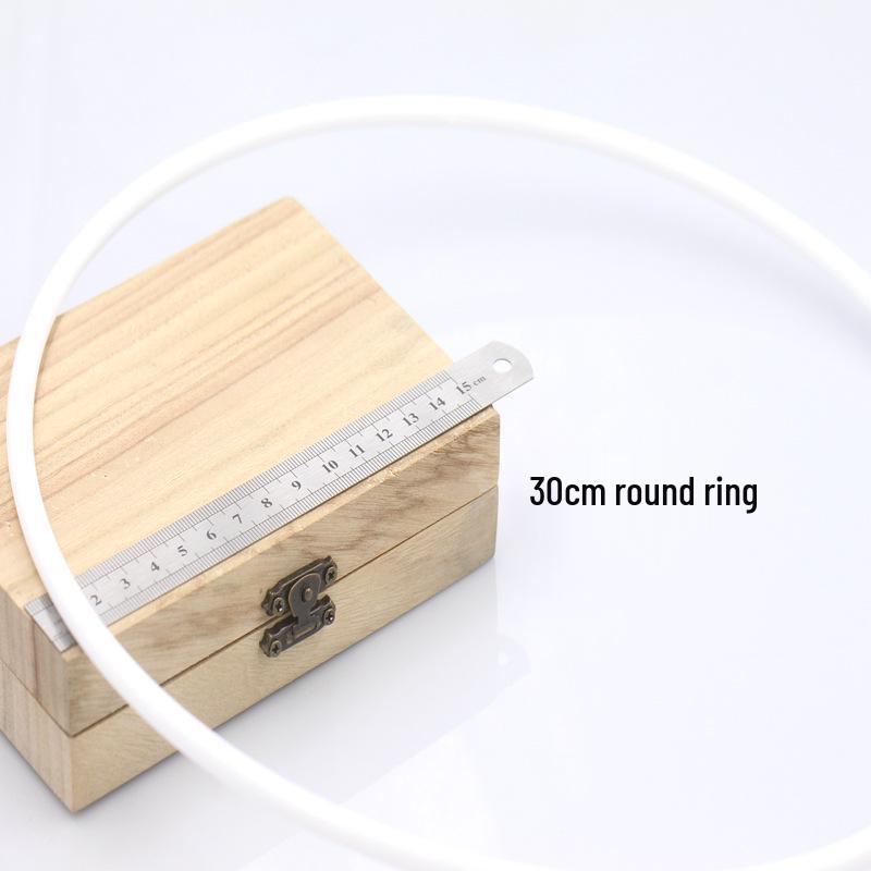 White Round Heart-shaped Plastic Ring for DIY Crafts and Dreamcatchers