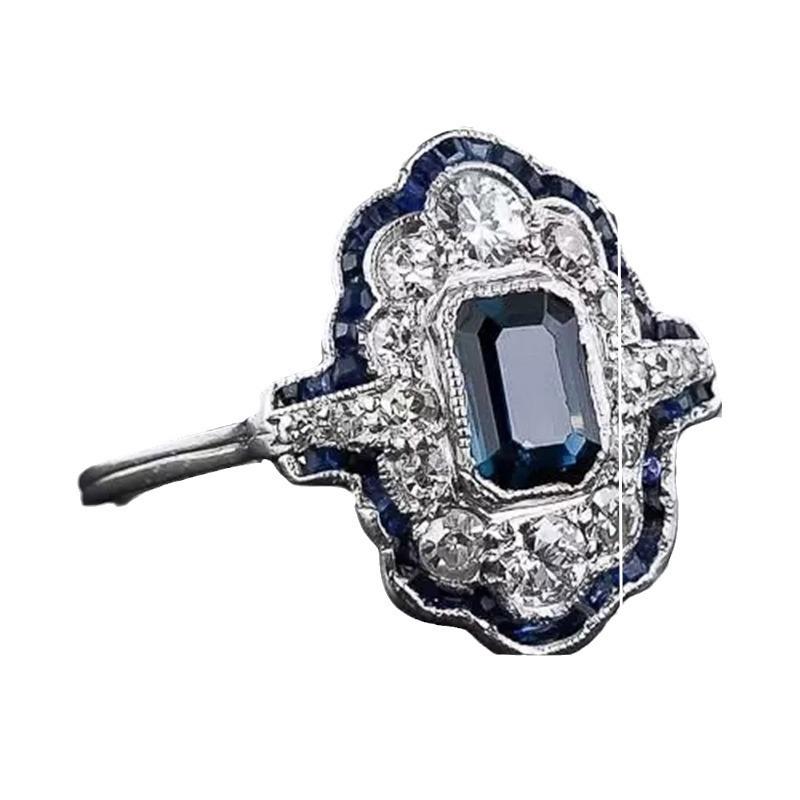 Women's Retro Exaggerated Ring: European and American Style, Hot Selling, Simple Personality Jewelry