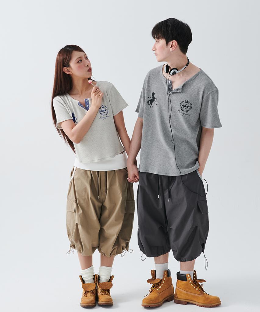 ESCAPEFROM [Escf X Hot Today] Heritage Horse Waffle Henley Neck Short Sleeve T-Shirt Gray