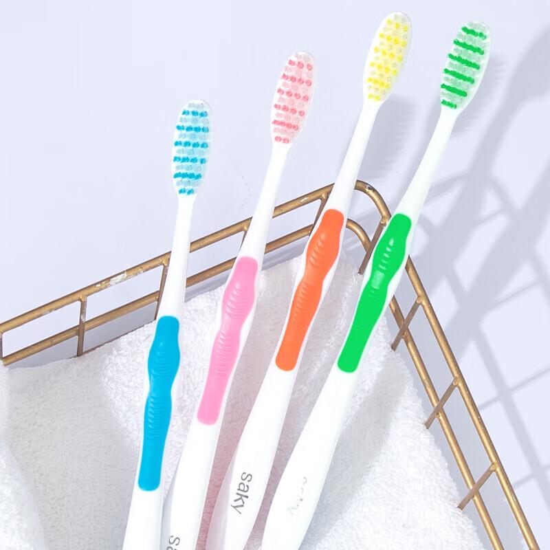Sakura Elastic Gum Care Toothbrush 3-Pack