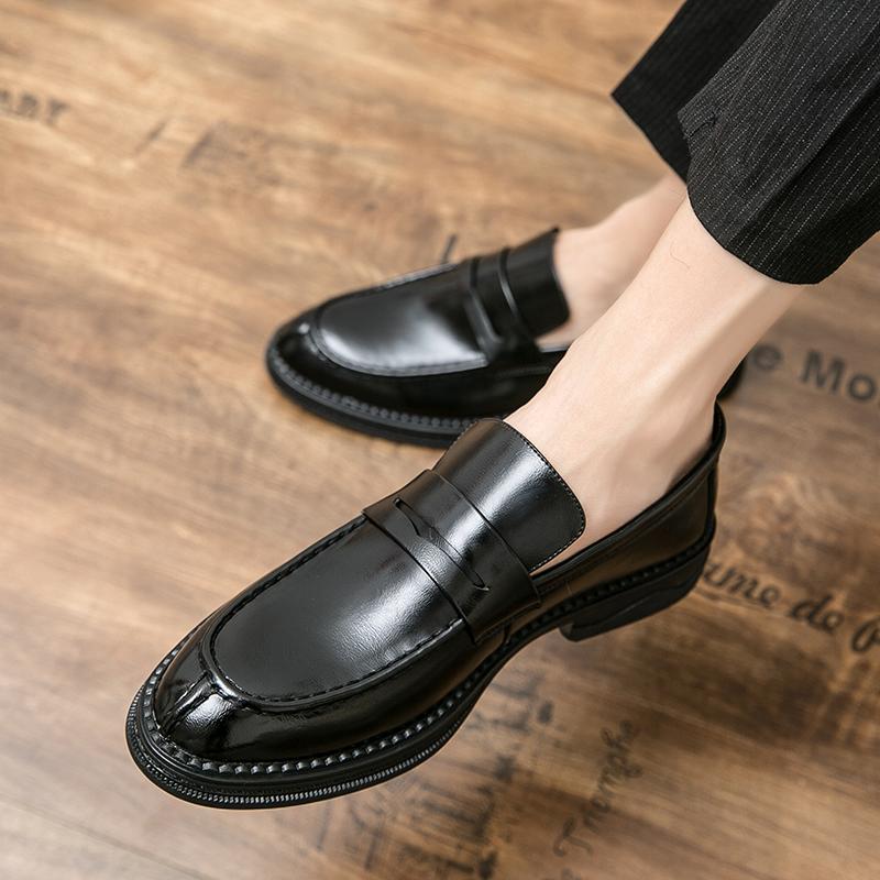 Fashion 2024 New Men Loafers Formal Leather Shoes Elegant Dress Shoe Simple Slip On Man Casual Work Shoes Flat Shoes Classic Moccasins