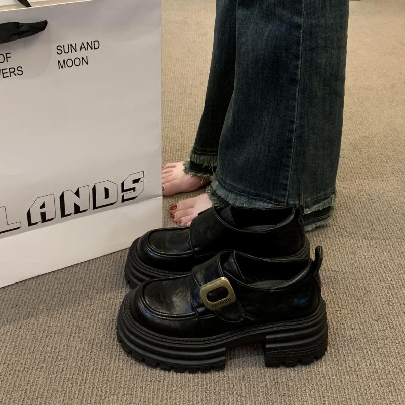 thick-soled thick-heeled small leather shoes for women's new versatile height-increasing women's shoes, single shoes, black women's models.