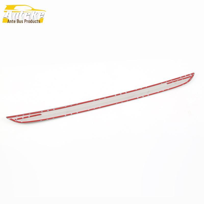 Surui Tailgate Trim: Stainless Steel Anti-Scratch Bumper Decoration Strip
