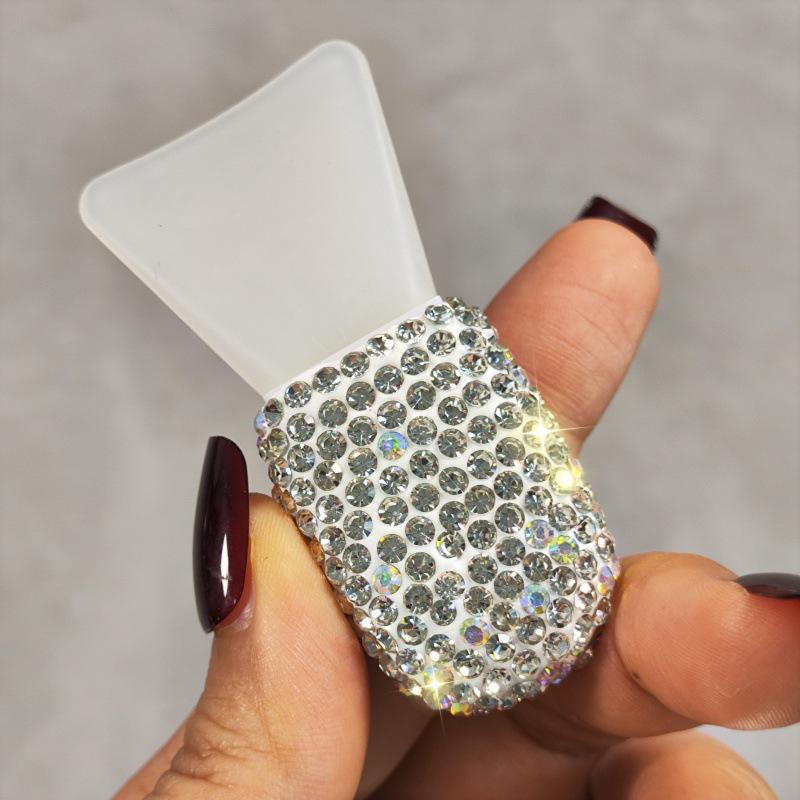Exquisite Rhinestone Silicone Mask Brush for Facial Cleansing and Mud Mask Application