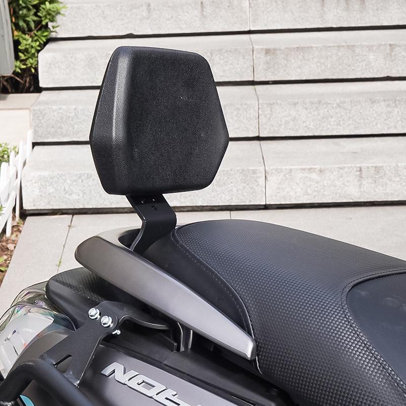 Qianjiang Qiaoyue 110 Front & Rear Bumper Guard, Exhaust Pipe Guard, Backrest, and Luggage Rack Accessories.