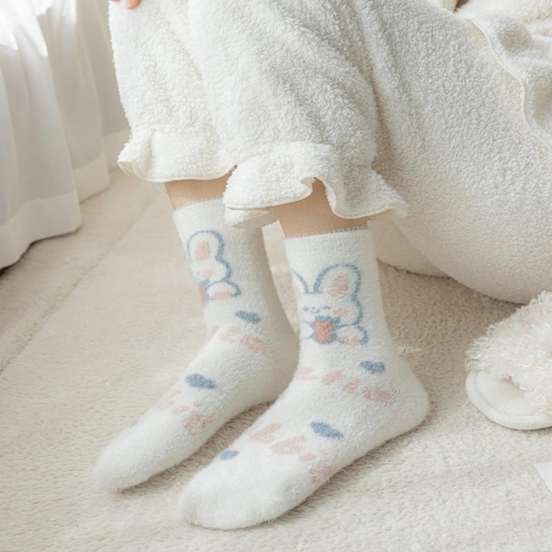 Womens Cute Fuzzy Socks Slipper Fluffier Cozy Imitation Mink Socks Thick Plush Warm Winter Home Soft Sleeping Stocking