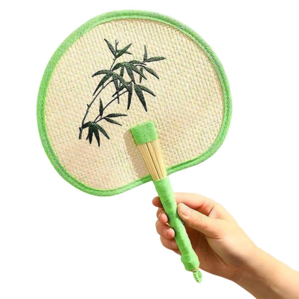Retro Hand-Woven Fan Chinese Style Hand Cranked Fan Compact Hand Braided Fan Photo Prop