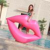 Galleggiante da Piscina a Forma di Labbra Rosse Gonfiabili: Zattera Creativa per Giochi in Spiaggia e in Acqua