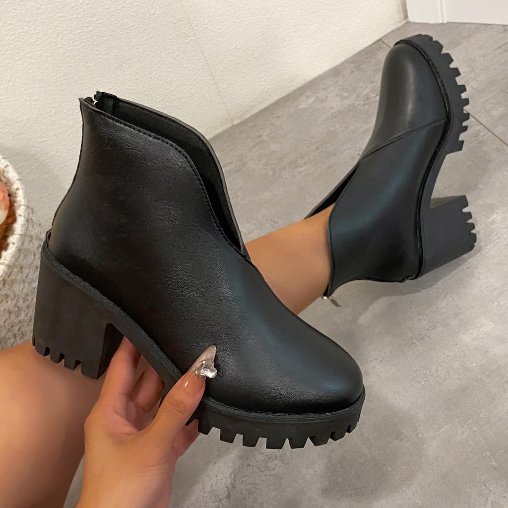 Fashionable Comfortable Round Toe High Heels Casual Thick Heel Short Solid Color 2025 New Autumn Winter Women's Boots