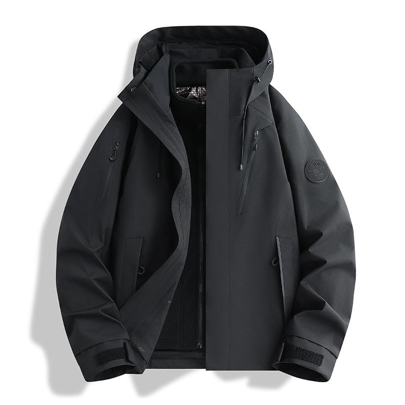 Autumn and winter new autumn and winter outdoor thickened windproof waterproof high quality jacket men and women warm three-in-one group buying