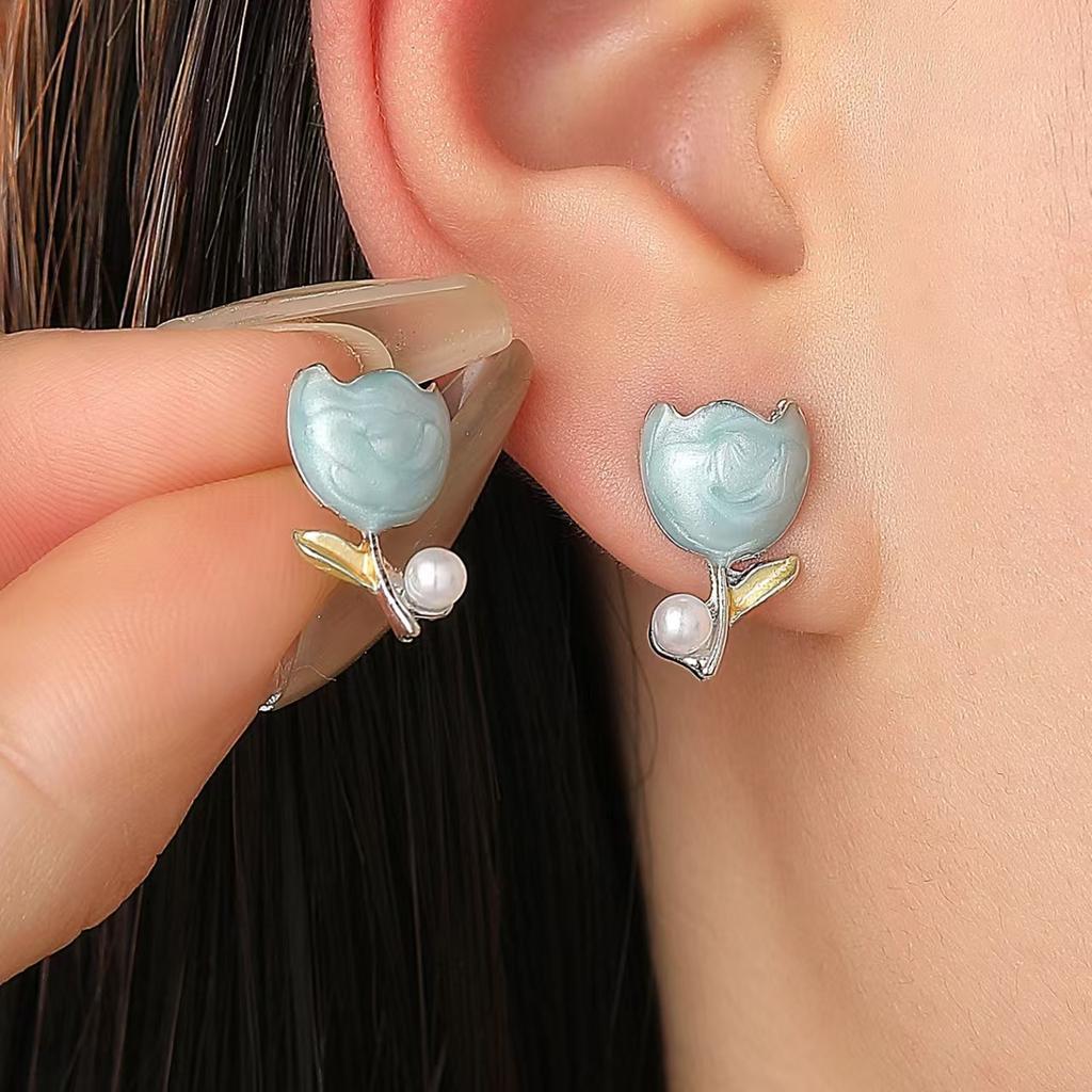 2026 Pearl Stud Earrings Spring and Summer Sweet Light Luxury Tulip Femininity Alloy Flower Internet Celebrity Earrings Earrings Wholesale