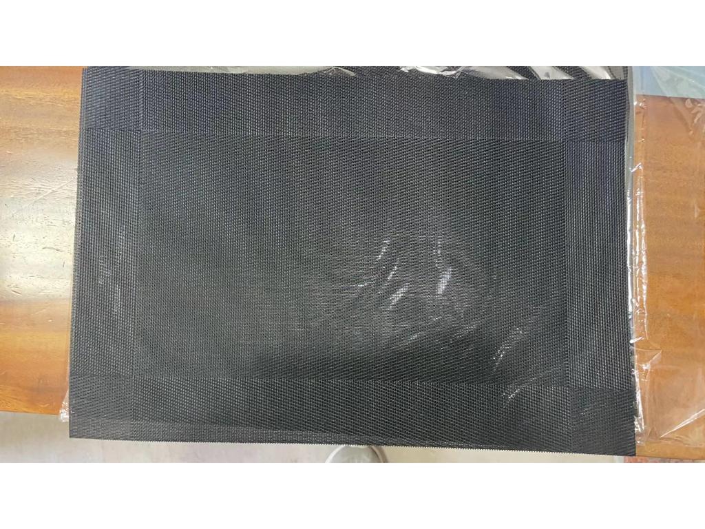 High-End European-Style Non-Slip, Heat-Resistant PVC Dining Mat