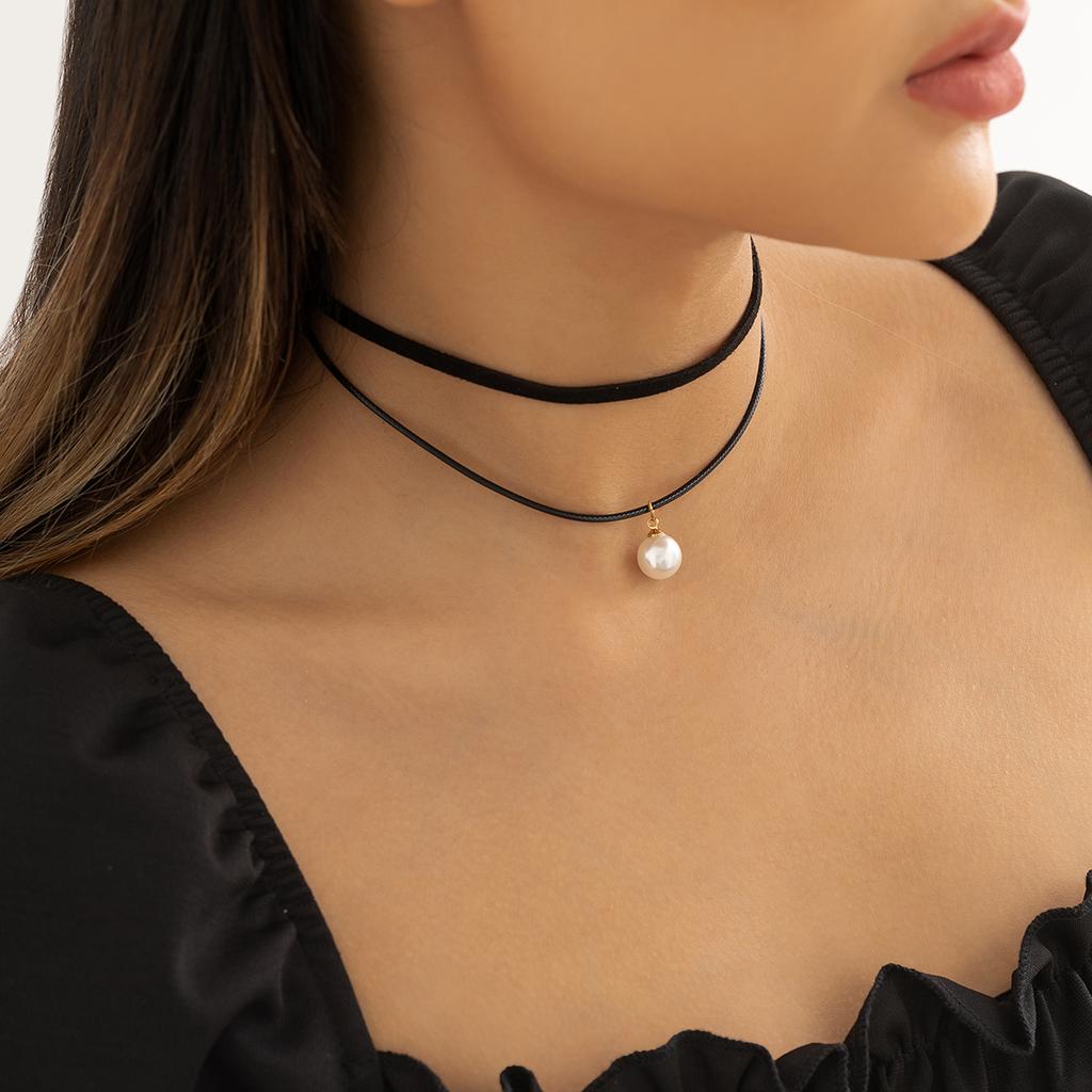 Chunky Black Flannelette With Big Heart Pendants Necklaces for Women Trendy Short Choker Collar 2026 Fashion Jewelry Accessories