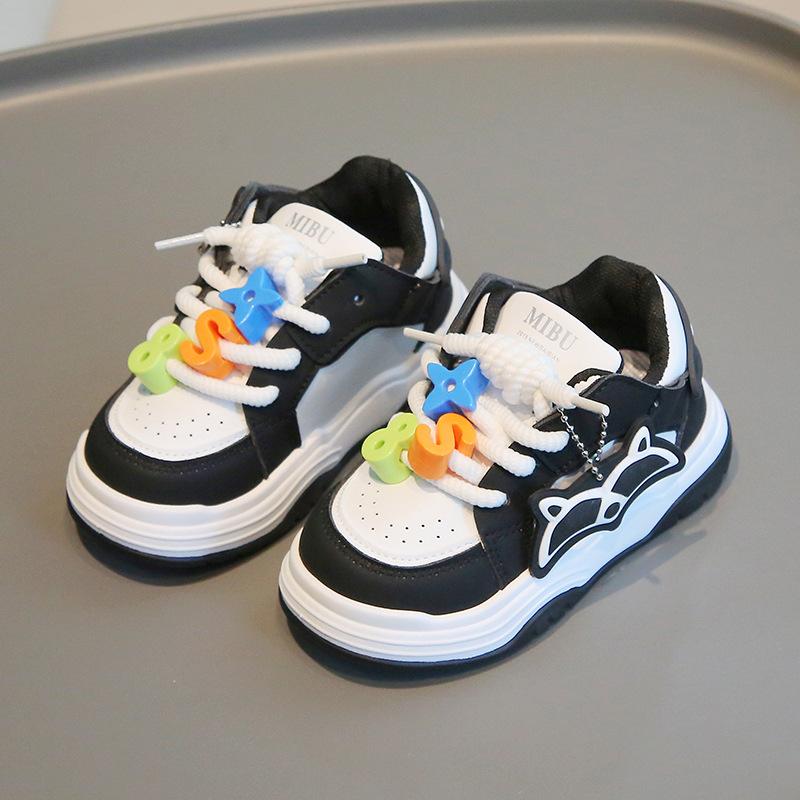 Children's Sports Shoes 2025 Spring and Autumn New Boys' Little White Shoes Cartoon Girls' Casual Board Shoes Soft-soled Baby Shoes