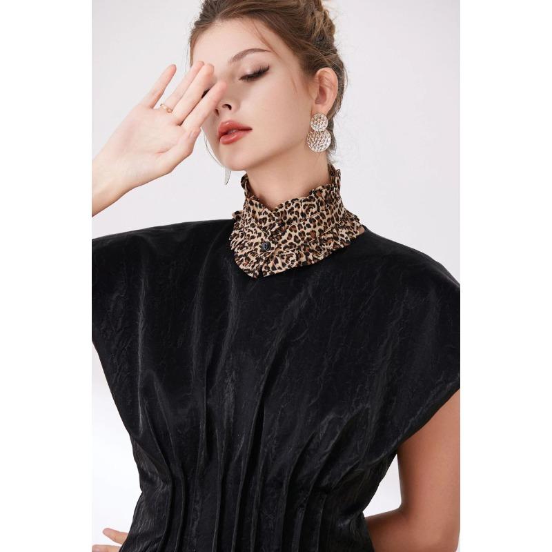 Elegant Ladies Neck Scarf Leopard Pleated Stand Up Collar Shirt Sweater Decorative Detachable Ruffles False Collar Necklace
