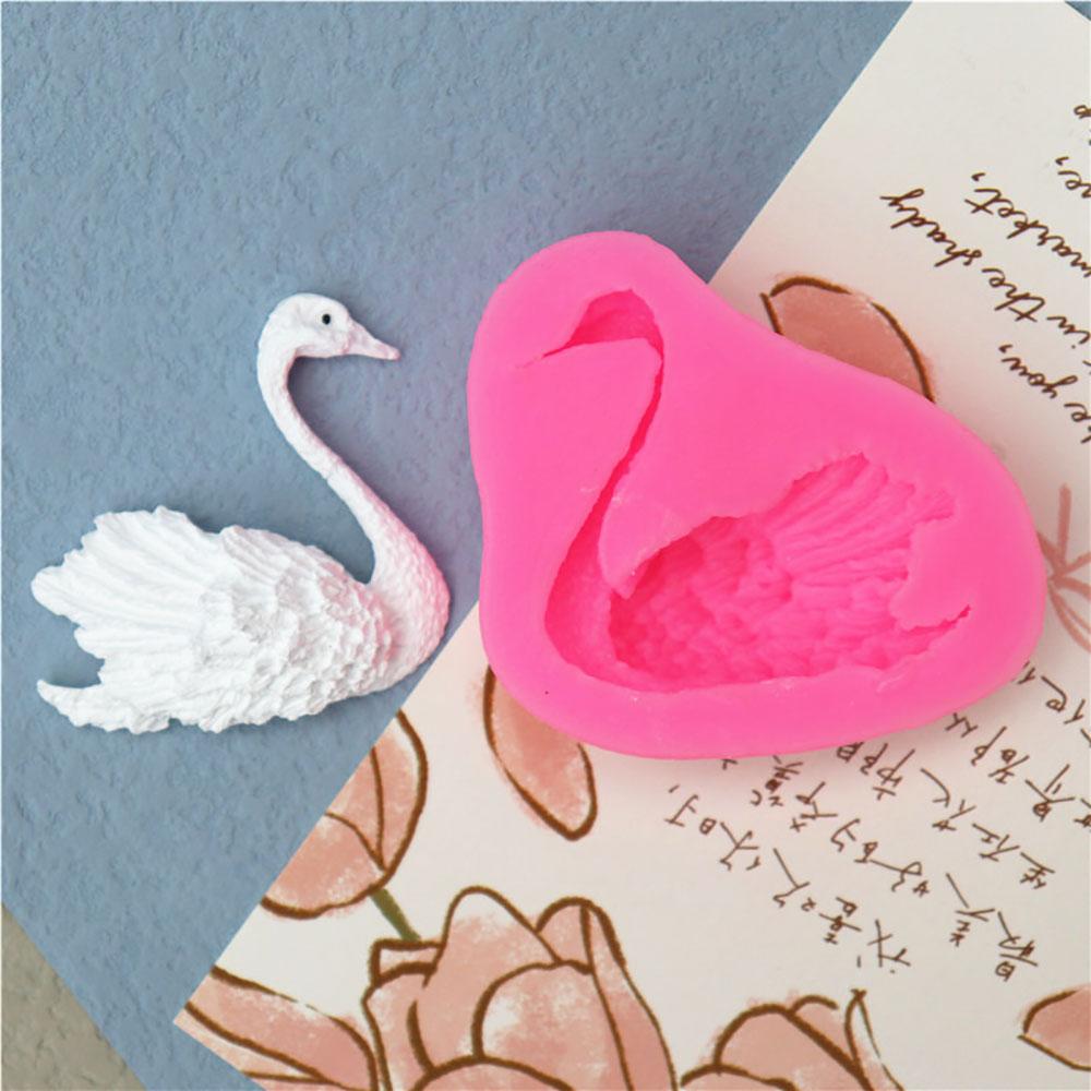 Silicone World Swan Shaped Silicone Mold Sugar Flipping Chocolate Cake Mold DIY Handmade Soap Decoration Tools Baking Mold