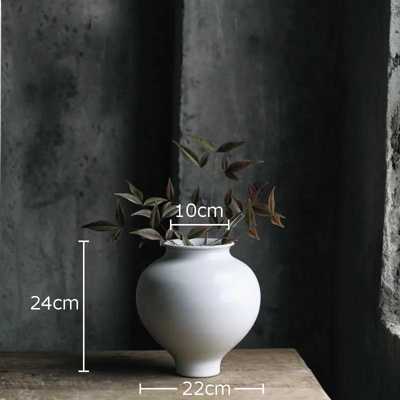 Creative White Ceramic Vase Minimalism Flower Pots Desk Decoration Flowers Arrangement Floral Vases Room Aesthetic Decor