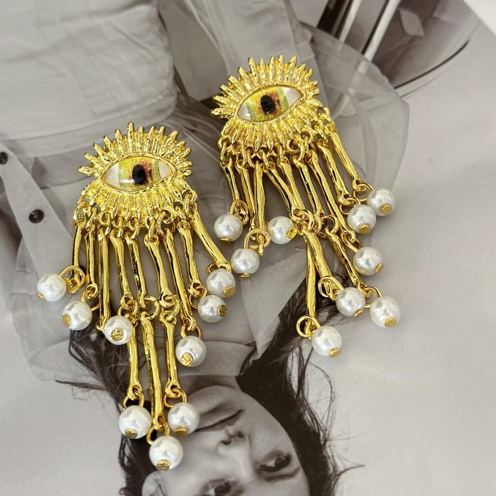 Literary Retro Vntage Devil Eye Fringed Earrings Exaggerated Design Sense Earrings Women