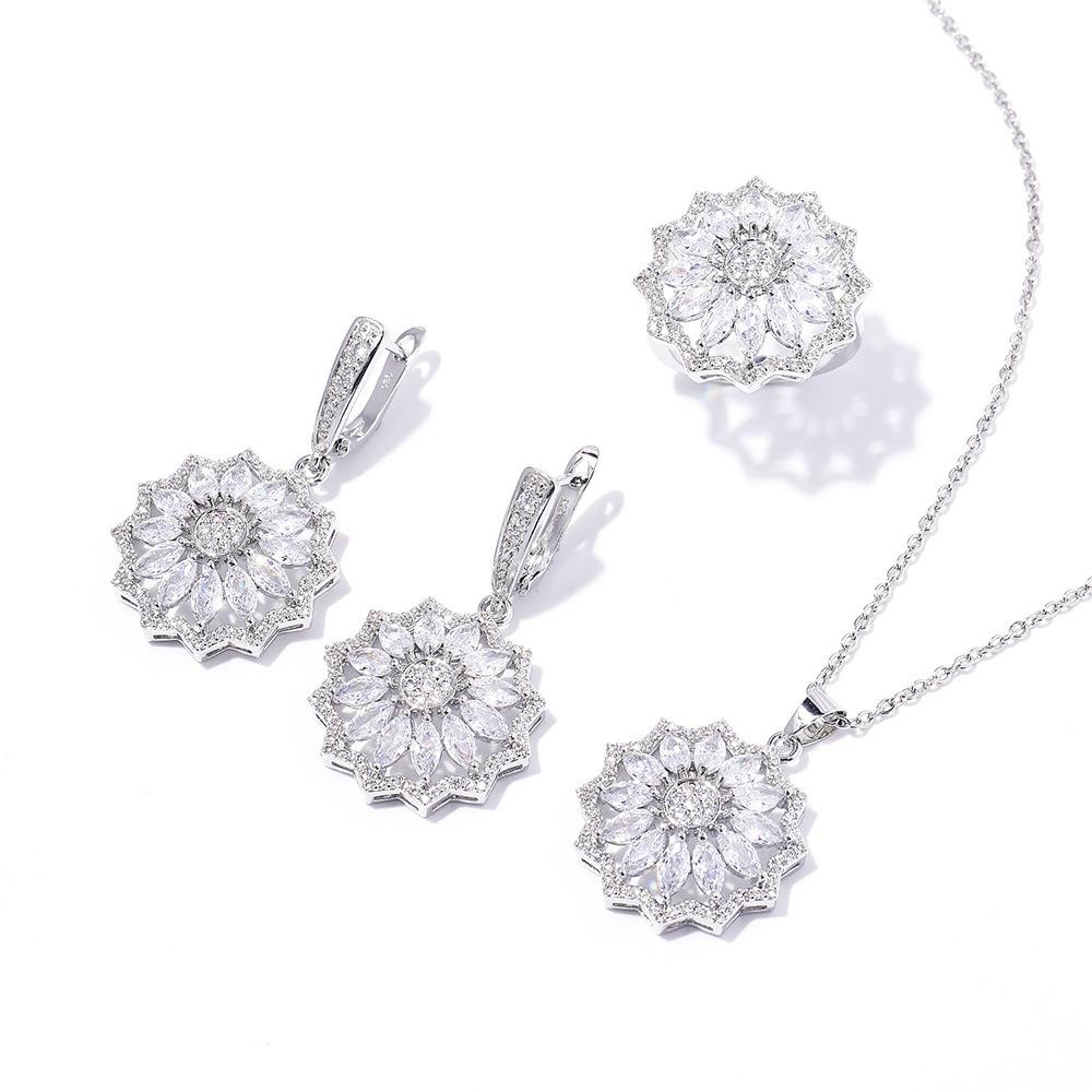 Juego de Joyería de Circonio Exagerado Europeo y Americano de Alta Gama y Lujo Ligero Collar Pendientes Anillo