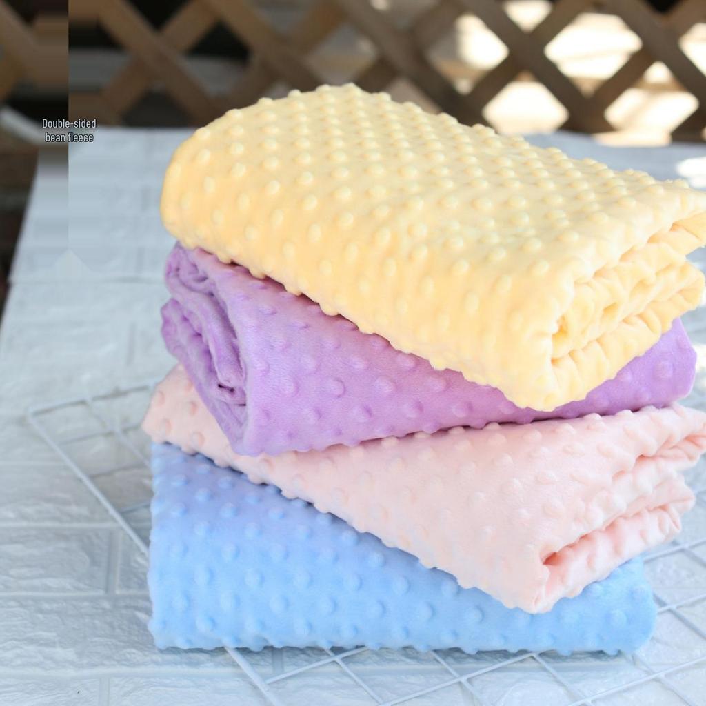 Dou Dou Class A Baby Crib Blanket – Soft Coral Fleece Quilt for Spring & Autumn