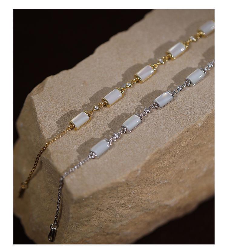 Retro Bamboo Forest Gold-Plated Bracelet: Exquisite White Shell Design for Women, Perfect for Spring and Summer.
