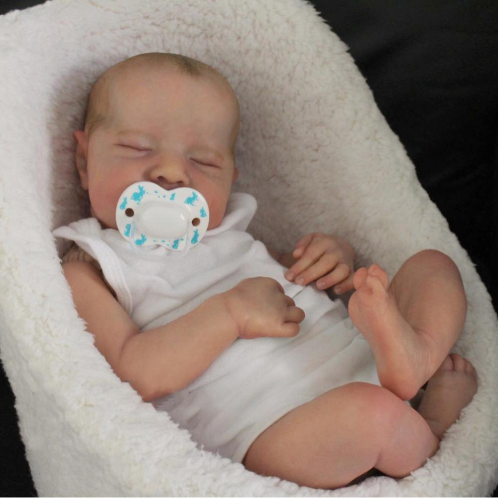 19 Inches Lifelike Reborn Baby Doll Levi with Closed Eyes Soft Cloth Body Sweet Asleep Simulation Doll Handmade 3D High Color Painted Newborn Dolls