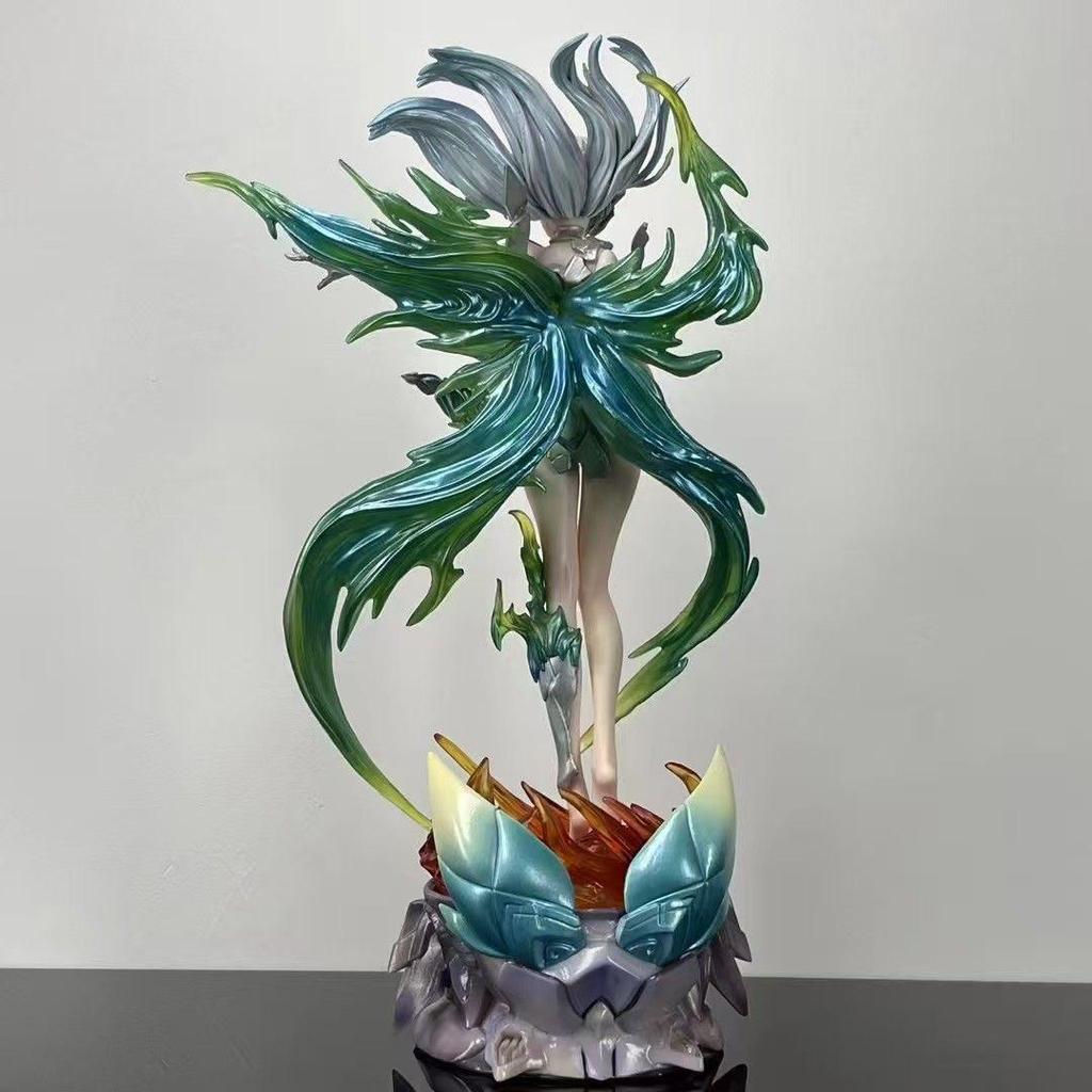 1/6 Scale Sam Full Body Figurine: Shattered Armor, Exquisite Face Sculpt, Glowing Features - Anime Game Gift