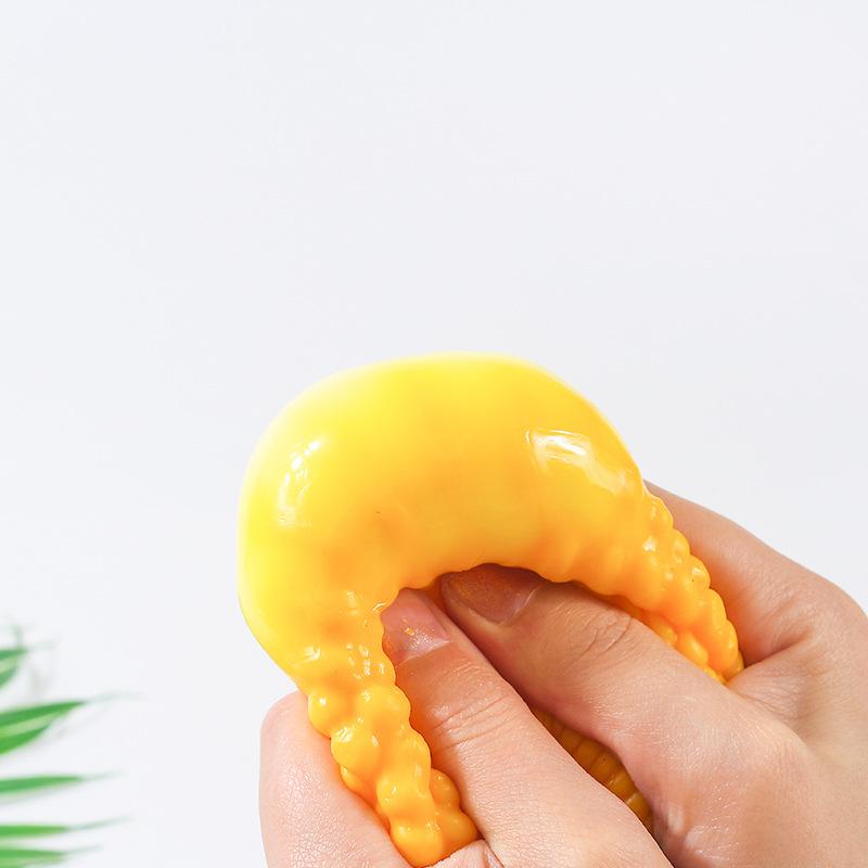 Creative New and Exotic Simulation Flour Vent Fall Not Rotten Fruit Trick Decompression Fast Rebound Squeezing Toy Fruit