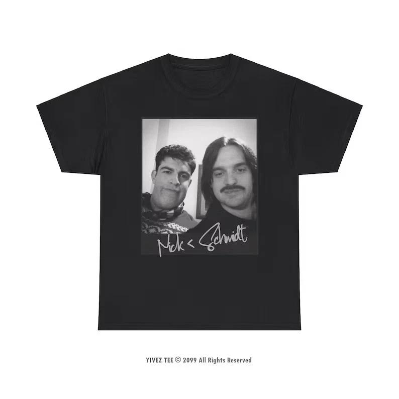 Vintage New Girl T-Shirt: Nick Miller & Winston Schmidt College Selfie XL
