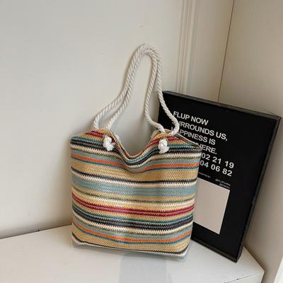 2026 New Korean Beach Underarm Shoulder Bag Women's Contrast Color Fashion Straw Large Capacity Weaving Tote Bag