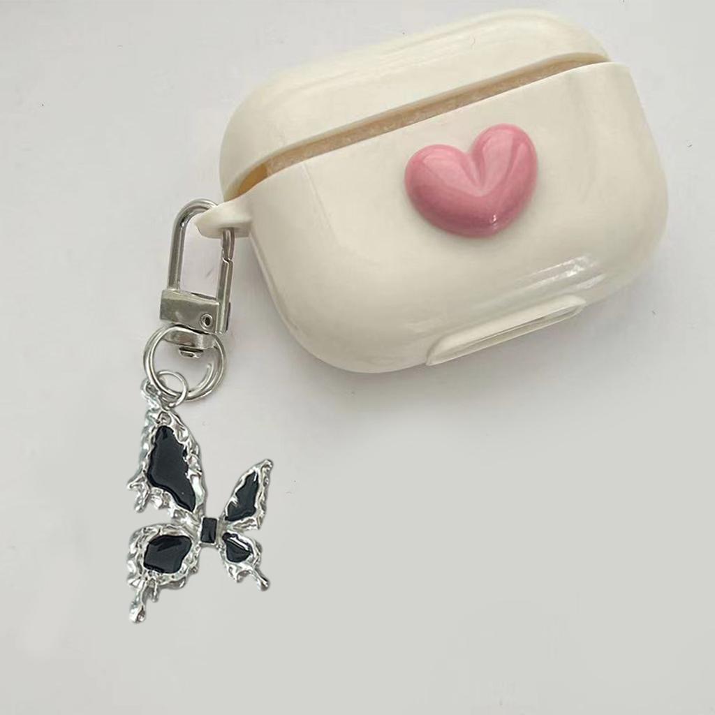 Gothic Crosses Butterfly Keychain Dark Tone Zinc Alloy Portable Sturdy Accessory for Keys Bags Everyday Use